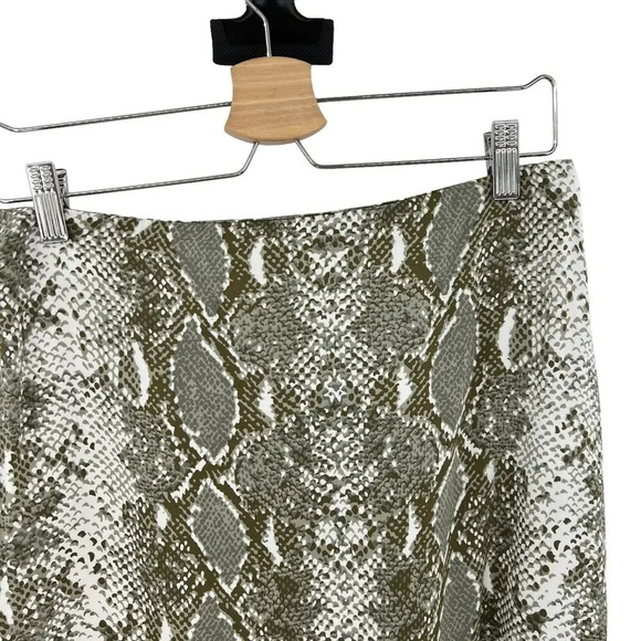 Diane‎ von Furstenberg Kara Tailored Pencil Skirt Snake Print Green Size 6 - Picture 3 of 10